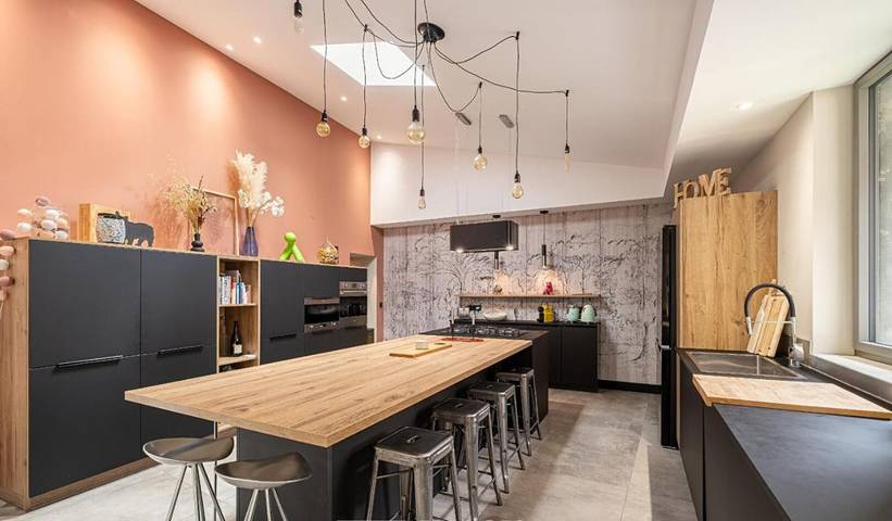 Location de vacances pour 12 personnes, avec terrasse et jardin à Saint-Romain-au-Mont-d'Or - 3