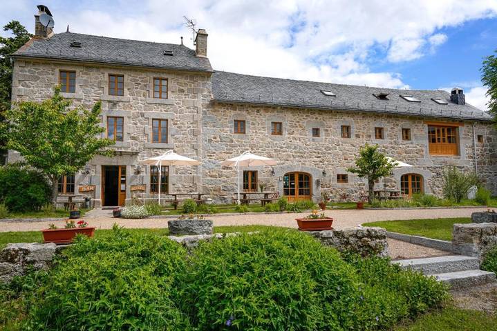 Hôtel pour 2 personnes, avec vue ainsi que jardin et terrasse, animaux acceptés