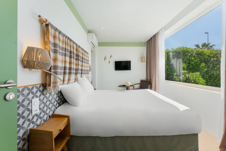 Hôtel pour 3 personnes, avec terrasse, animaux acceptés