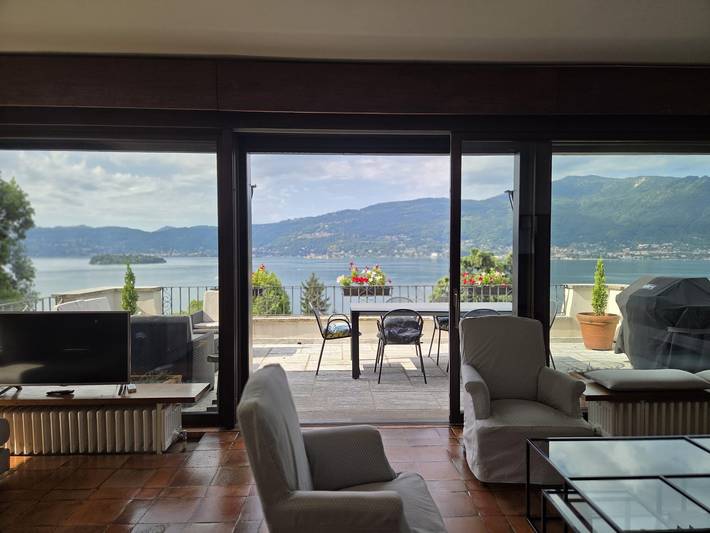 Villa per 8 persone, con balcone in Comune di Verbania