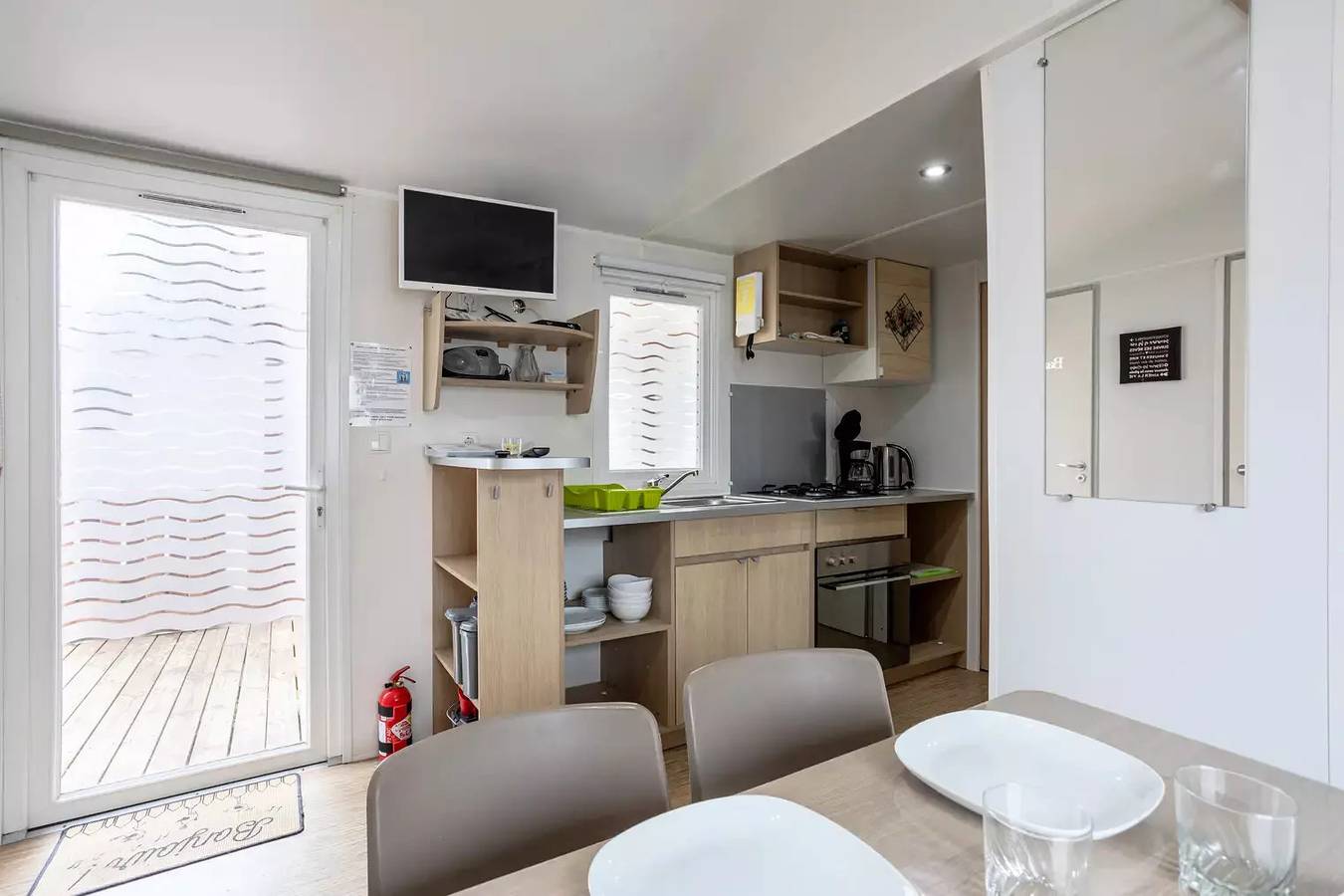 Mobile home 3 rooms 4 people in Saint-Jean-de-Monts, Vendée