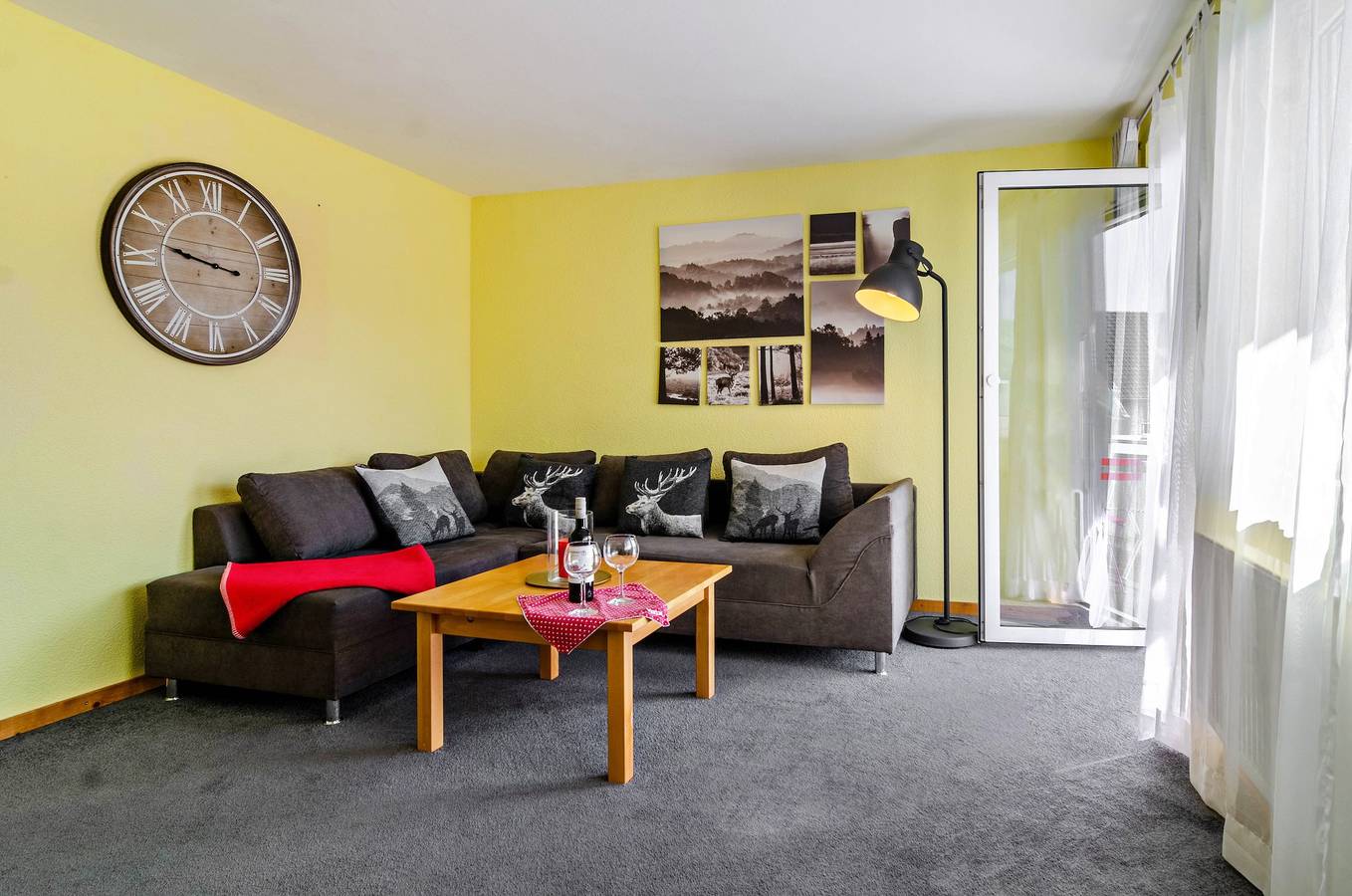 Ganze Wohnung, 66 qm Ferienwohnung*** mit Gemeinschaftsgarten, Balkon und Wi-Fi in Radolfzell, Radolfzell am Bodensee