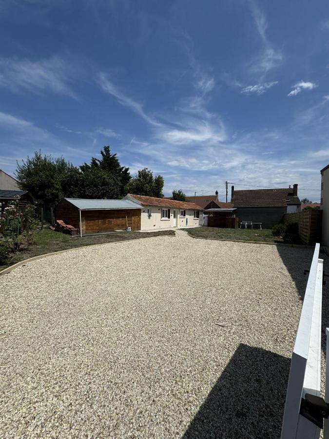 One-Bedroom House in La Ferté-Saint-Aubin, Sologne