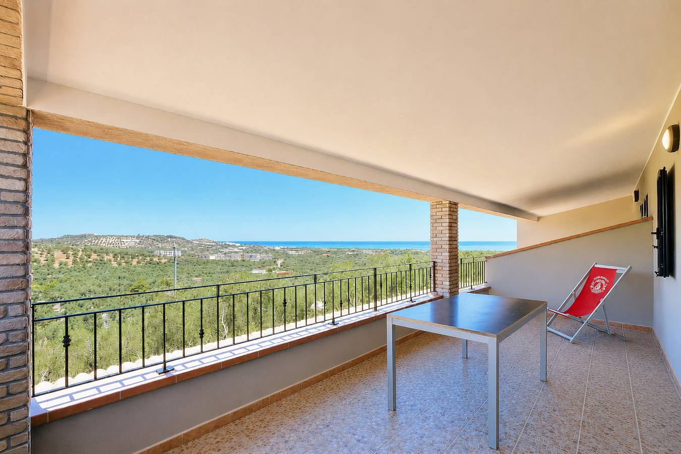 Ganze Wohnung, Casa Carrubo – Villa Mapa mit Meerblick, Wlan und Klimaanlage in Vieste, Gargano