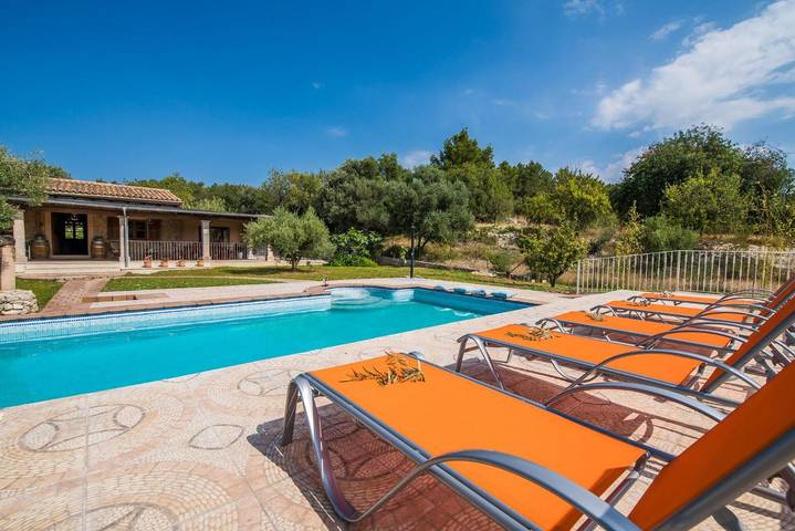 Casa rural para 8 personas, con terraza y jardín en Selva (Mallorca) - 2