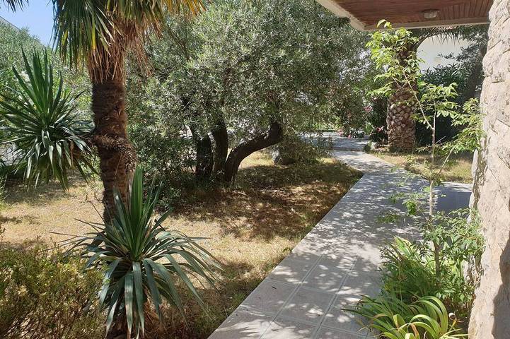 Ferienhaus für 8 Personen, mit Balkon und Garten - 1