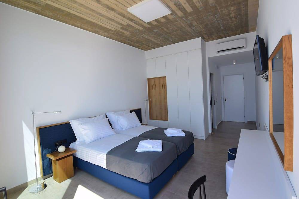 Beachfront villa nostos plakias sea view private pool in Plakias, Rethymno und Umgebung