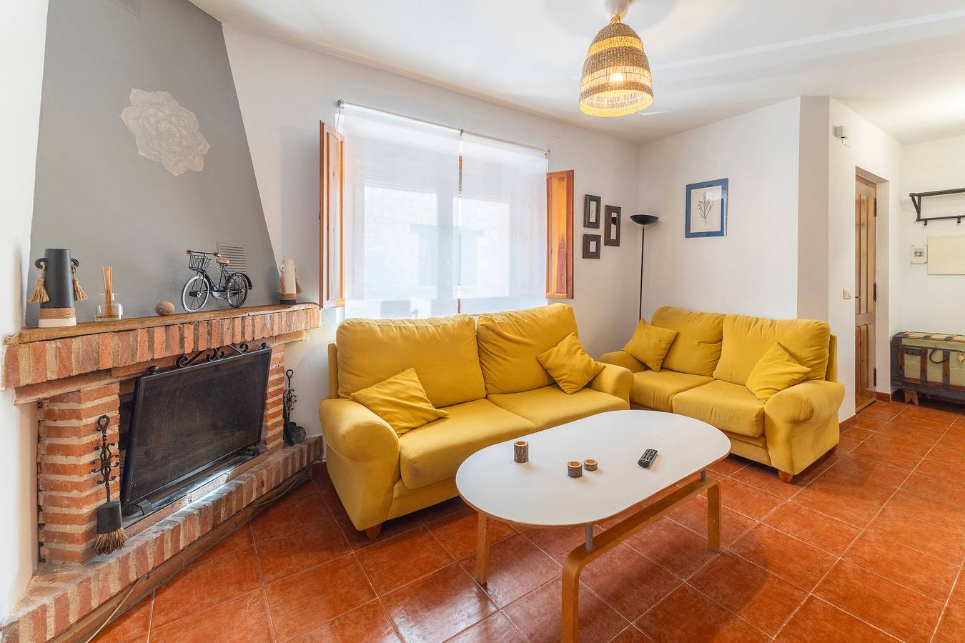Casa de vacaciones 'De Los Maestros' con jardín privado y Wi-Fi in Orejana, Provincia de Segovia