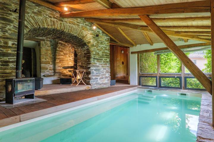 Ferienhaus „La Guaribote“: Bergblick, private Terrasse und Wlan in Beaumont (Ardèche), Parc naturel régional des Monts d'Ardèche