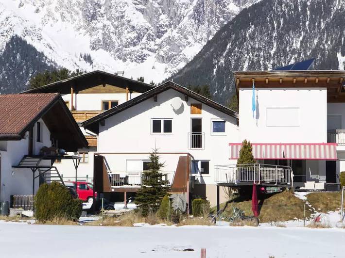 Villa für 9 Personen, mit Terrasse, mit Haustier in Tirol - 4