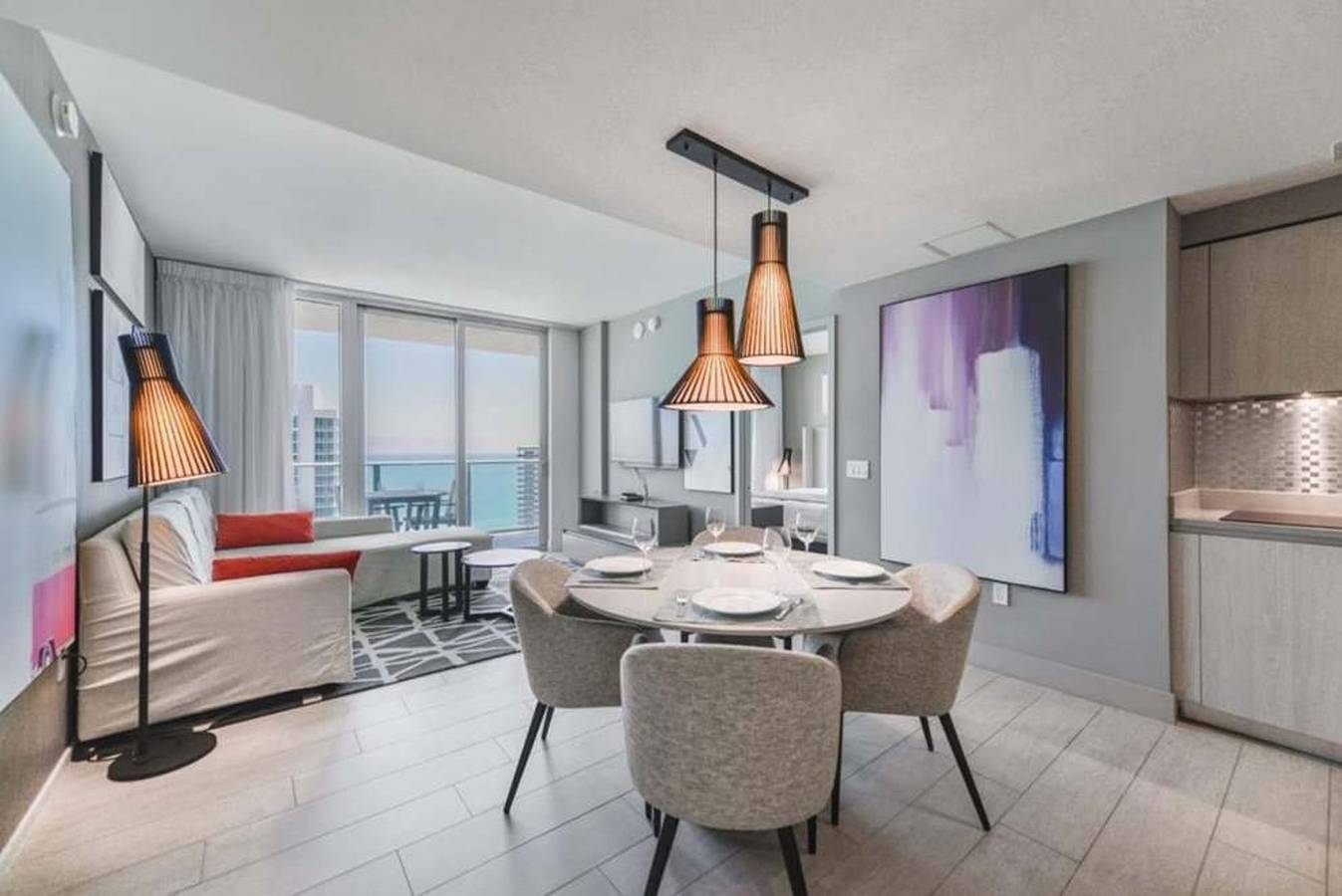 Apartamento entero, Oceanfront Resort Stay  Luxury 2Br with Free Parking in Hollywood Beach (FL), Hollywood (Florida)