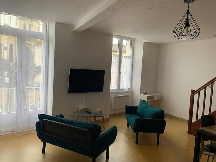 Gîte pour 6 personnes, adapté aux familles à Jaunay-Clan - 2