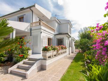 Holiday home in Muro, North Majorca für 8 