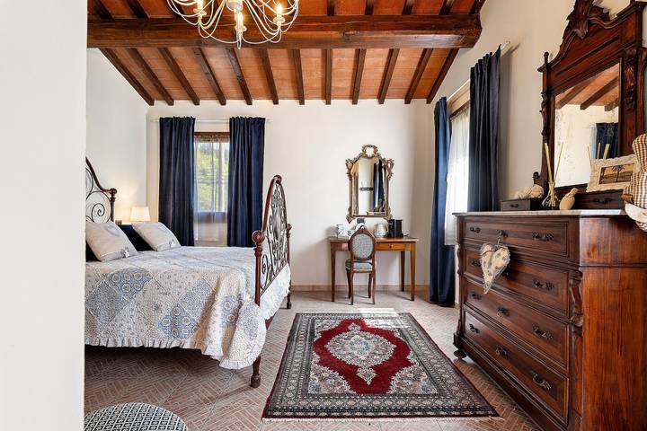 Relaxing Double Room Surrounded by Nature in Vicchio, Florens provins