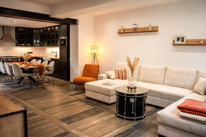 Location de vacances pour 7 personnes à Binche