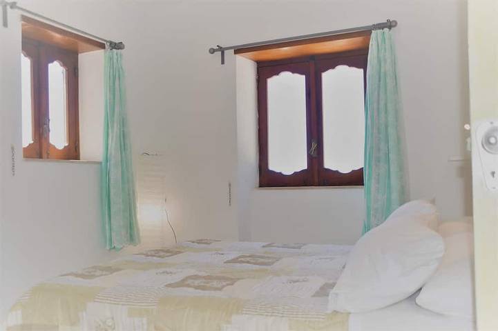 Positano Center- Terrazza con vista sul mare- 3 camere da letto- AC e WiFi free in Spiaggia Fornillo, Positano