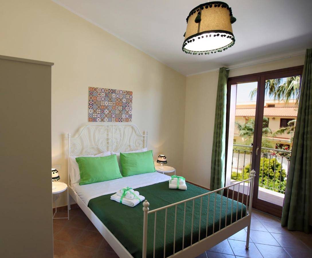 Double Room with Balcony in Cinisi, Provincia di Palermo