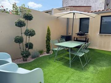 Gîte pour 4 personnes, avec terrasse à Nesmy
