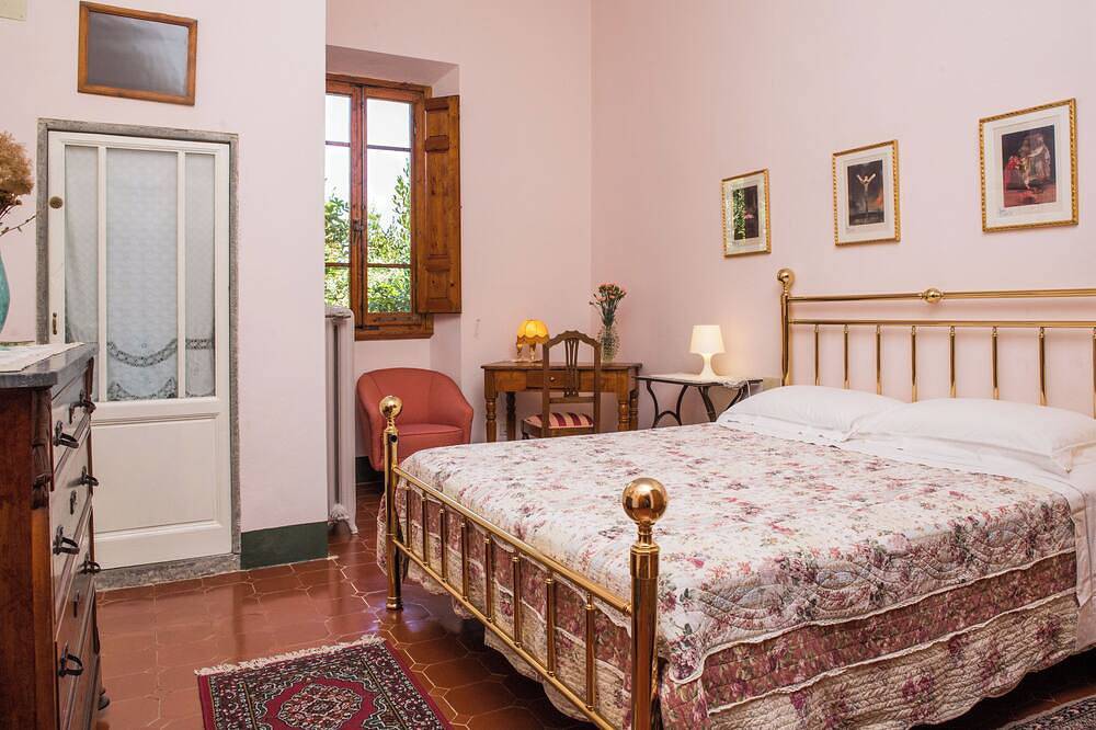 Villa Tuia - An oasis of authenticity in the heart of Tuscany in Figline e Incisa Valdarno, Valdarno