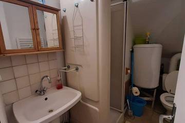 Appartement De Vacances pour 2 Personnes dans Besançon, Doubs, Photo 2