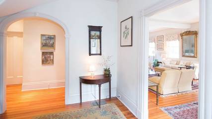 Vacation House for 28 Guests in Edgartown, Martha's Vineyard, Picture 2