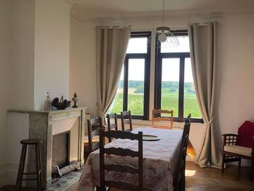Gîte pour 10 personnes, avec vue et jardin à Driencourt