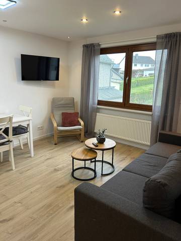 Ferienwohnung für 3 Personen, mit Balkon und Whirlpool in Oberwesel