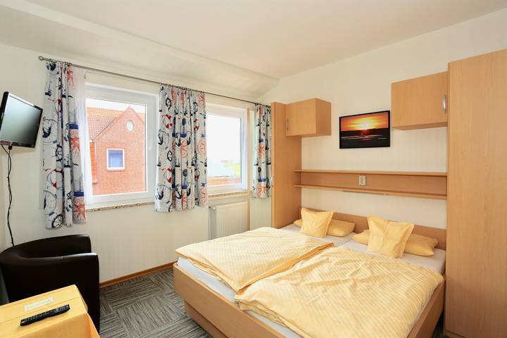 Pension für 3 Personen, mit Garten und Seeblick sowie Ausblick in Niedersachsen - 4