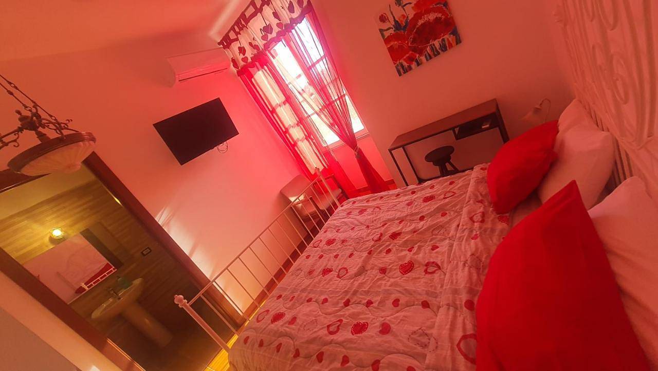 Triple Room with Private Bathroom in Sabaudia, Pontinische Ebene