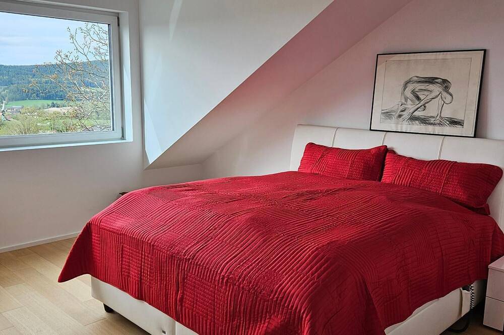 Ganze Wohnung, Hochwertiges modernes Ferienhaus mit großem Garten in Schwarzach b.Nabburg, Naturpark Oberpfälzer Wald
