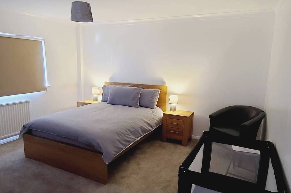 Rusper Retreat - Gatwick in Crawley, West Sussex