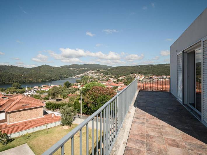 Casa de férias para 6 pessoas, com terraço em Melres