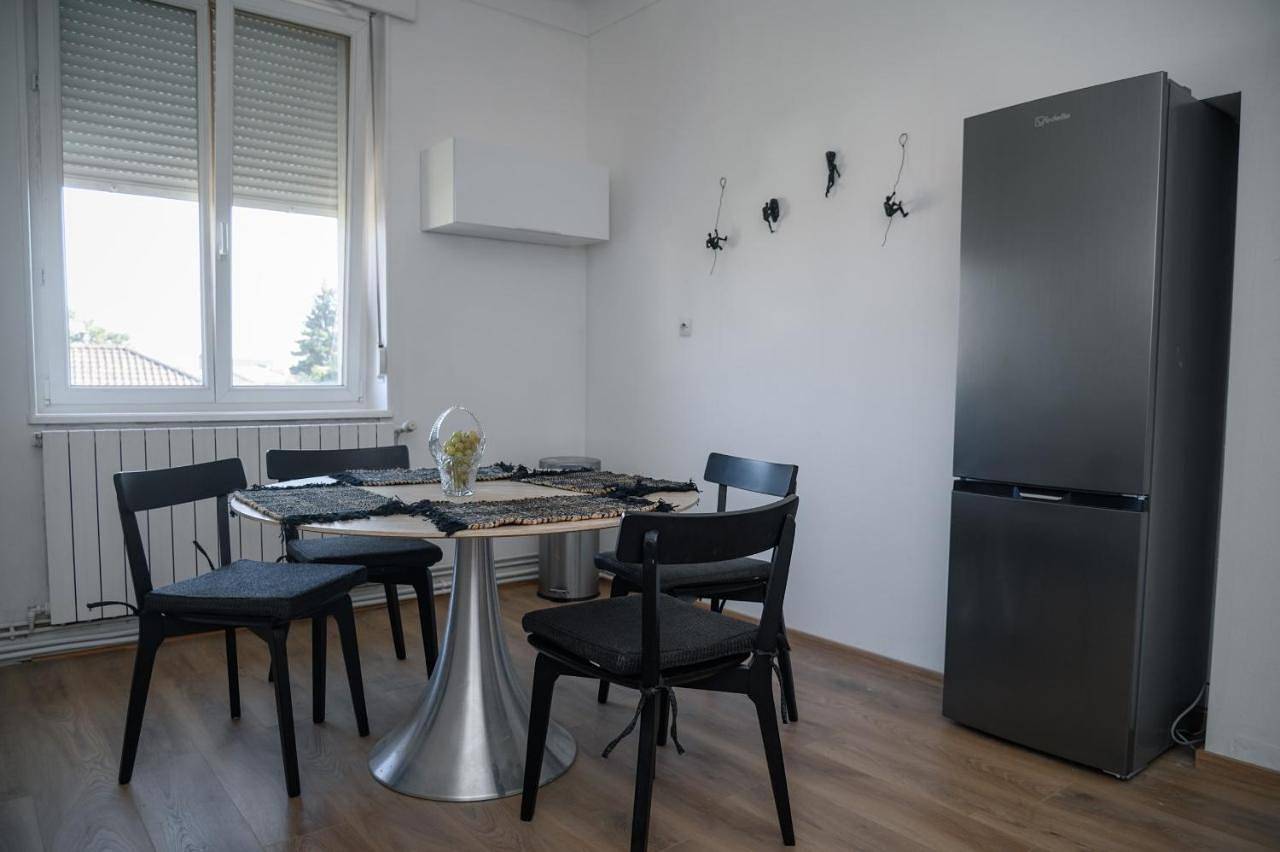 Appartement entier, One-Bedroom Apartment in Yutz, Moselle