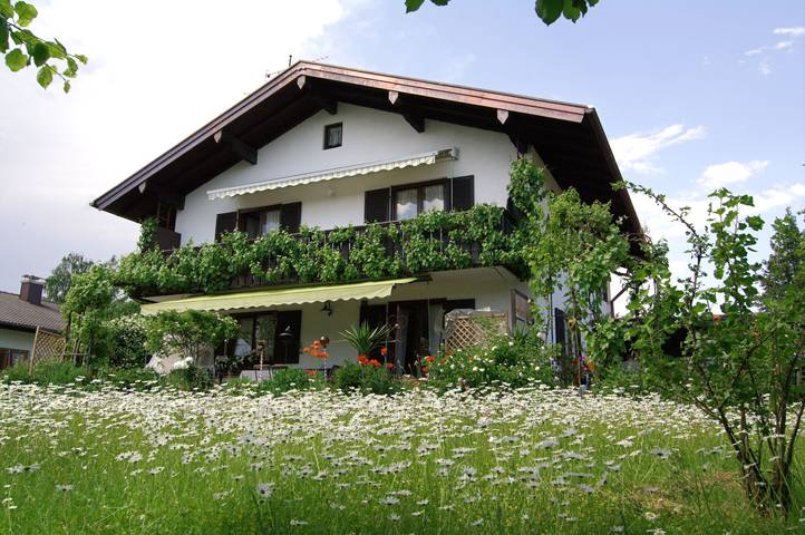 Ferienwohnung für 5 Personen, mit Garten, kinderfreundlich am Chiemsee - 2