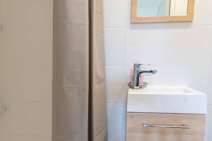 Location de vacances pour 10 personnes, avec balcon ainsi que sauna et jardin, animaux acceptés à Bompas - 4