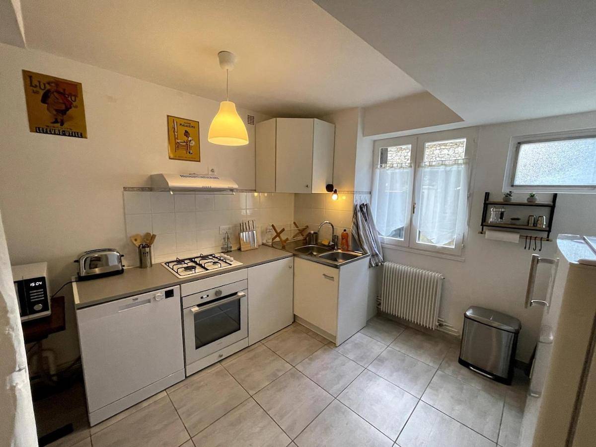 Three-Bedroom House in Héricy, Seine-et-Marne