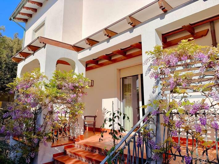 Villa per 7 persone, con Terrazza e Giardino a San Vincenzo
