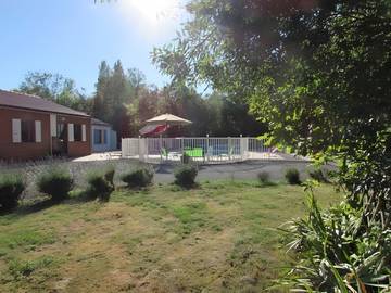 Location De Vacances pour 5 Personnes dans Nalliers, Fontenay-le-Comte, Photo 1