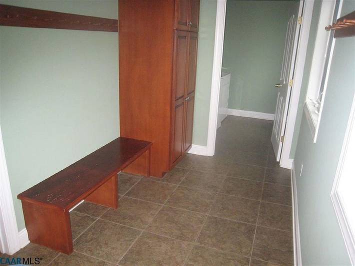 Vacation rental for 21 people, with balcony in Virginia