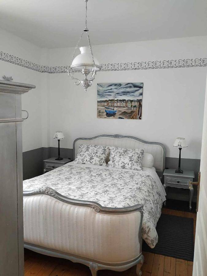 Double Room in Cancale, Baie du Mont-Saint-Michel