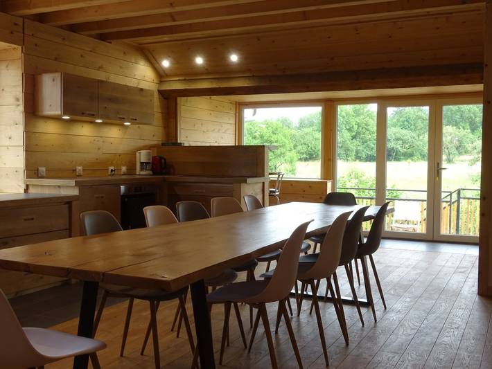 Gîte pour 12 personnes, avec jardin et balcon dans Saffloz - 3