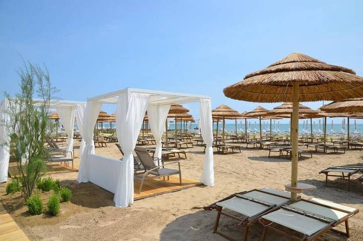 Bungalow für 5 Personen, mit Pool in Bibione