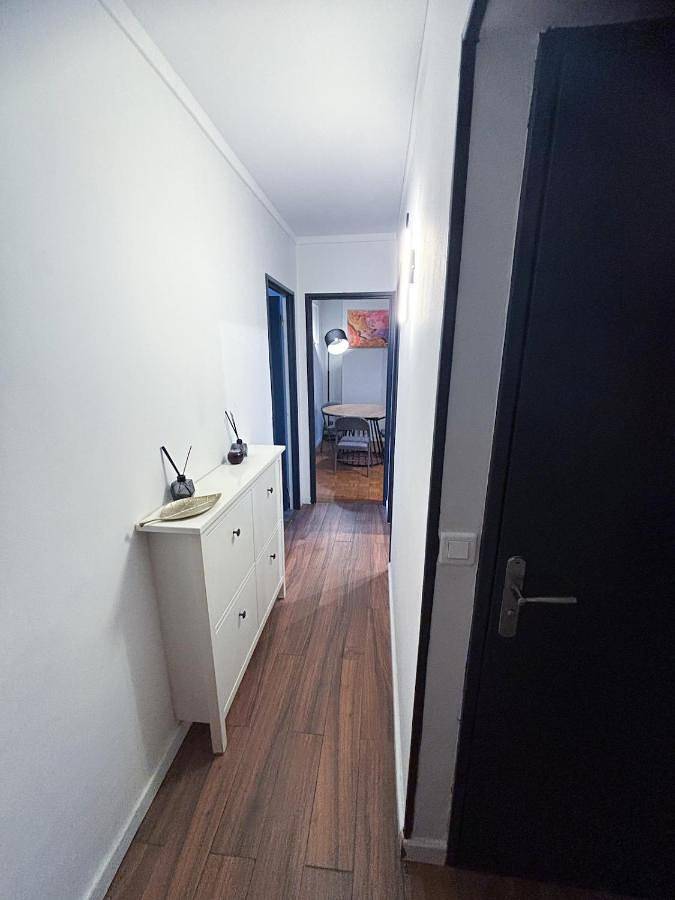 Appartement entier, Two-Bedroom Apartment in Montrouge, Hauts-de-Seine