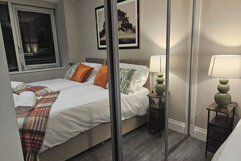 Appartamento intero, Luxury 2Br Brighton | Walk to the Lanes + Beach in Brighton, Sussex