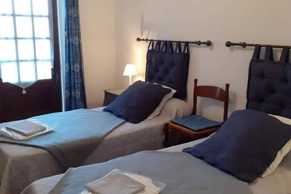 House for 6 pers. with private pool and pets allowed in Montignac, Périgord Noir