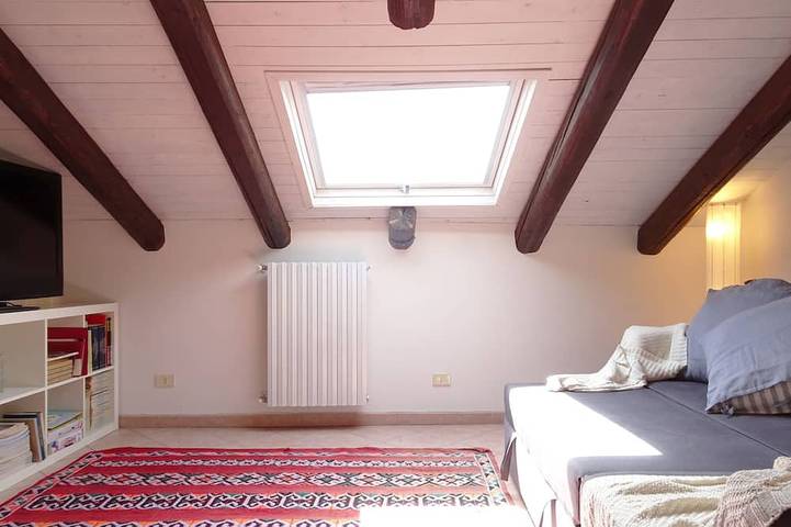 Casa Clelia: Das Juwel auf dem Hügel in Loazzolo, Langhe