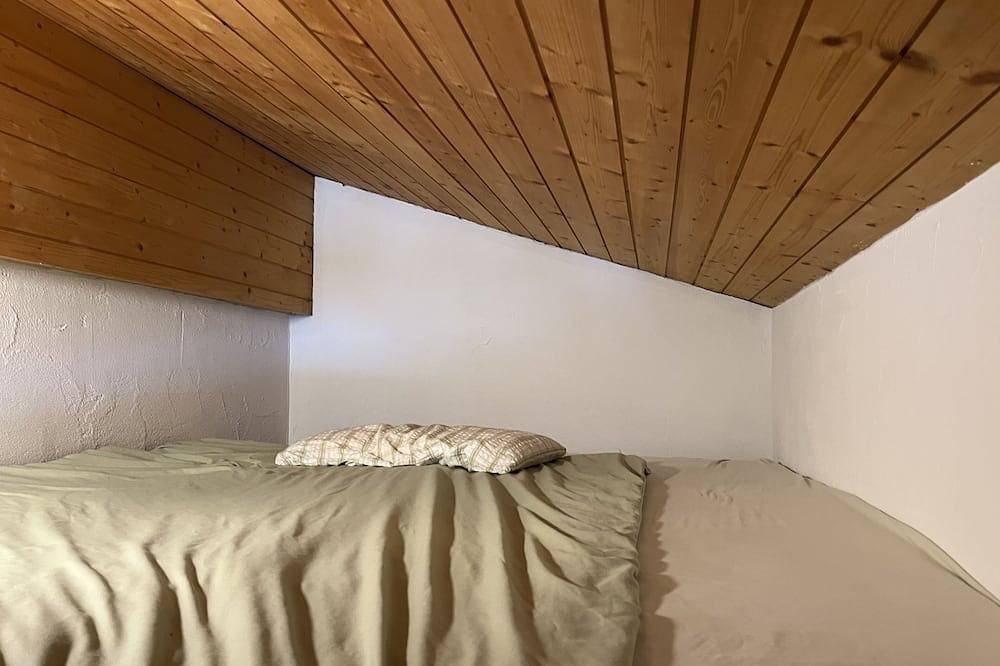 Alpenchalet in Graubünden in Trun, Alpenarena