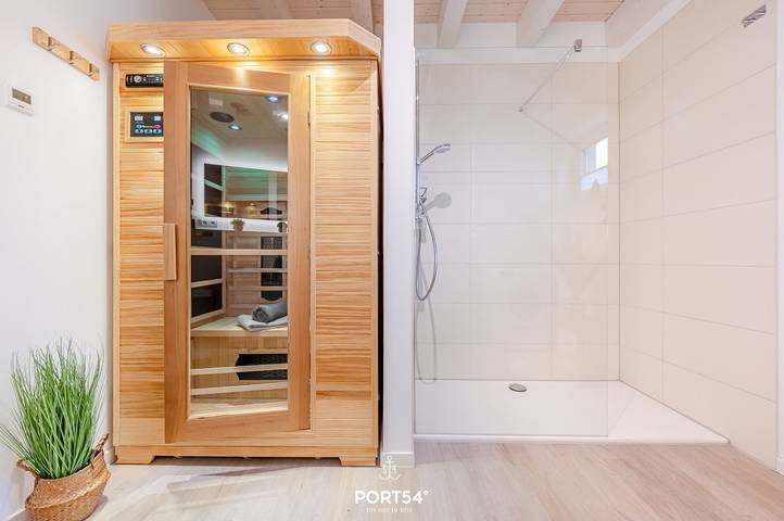 Ferienhaus für 6 Personen, mit Sauna und Garten in Büsum - 2