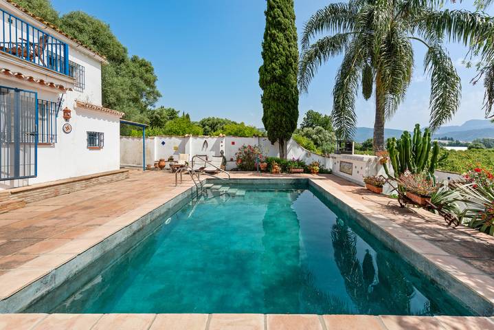 Chalet para 6 personas, con jardín, Se admiten mascotas en Campo de Gibraltar - 3