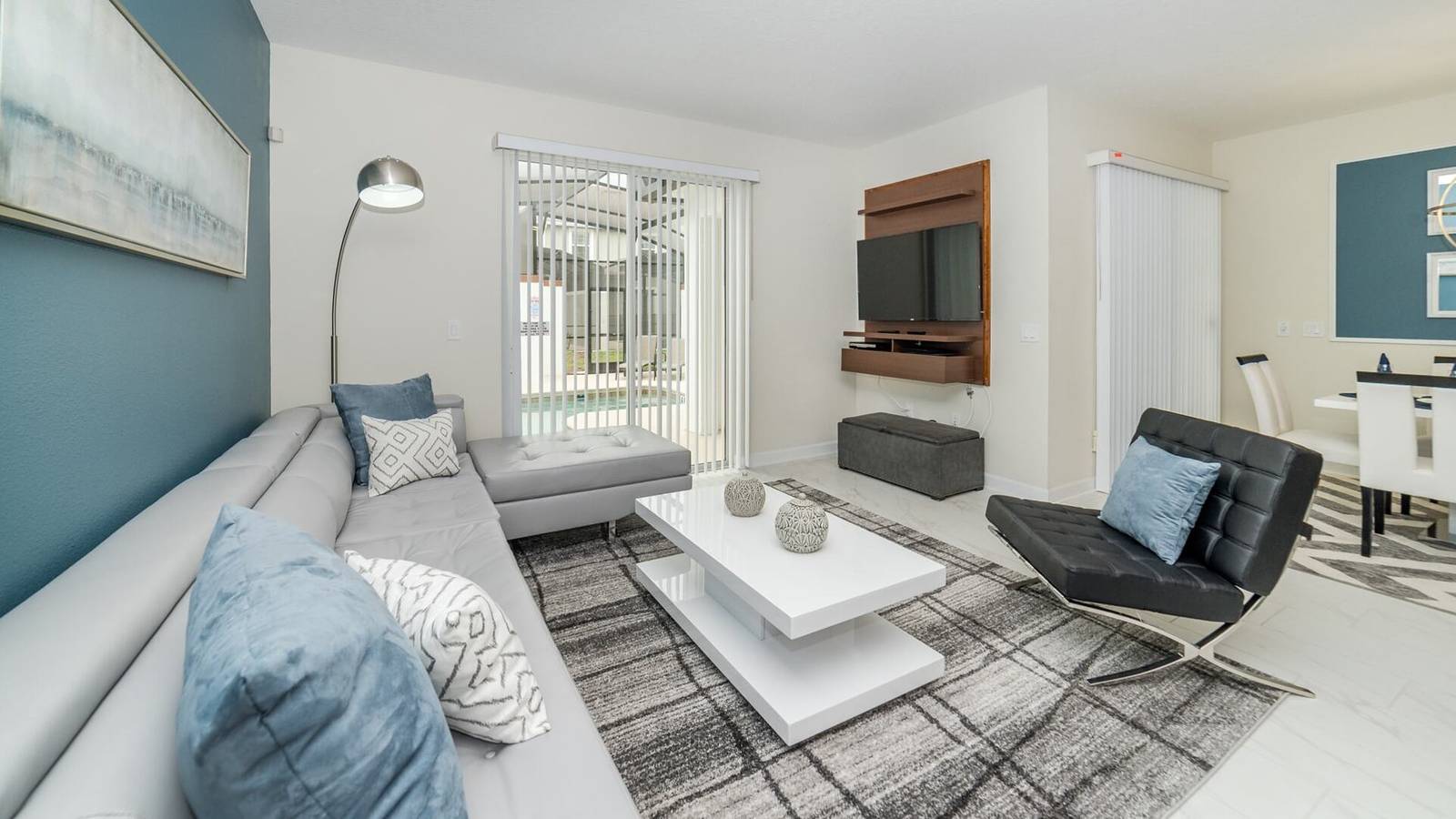 Beautiful Townhome with first class amenities on Storey Lake Resort, Orlando Townhome 4897 in Condado de Osceola